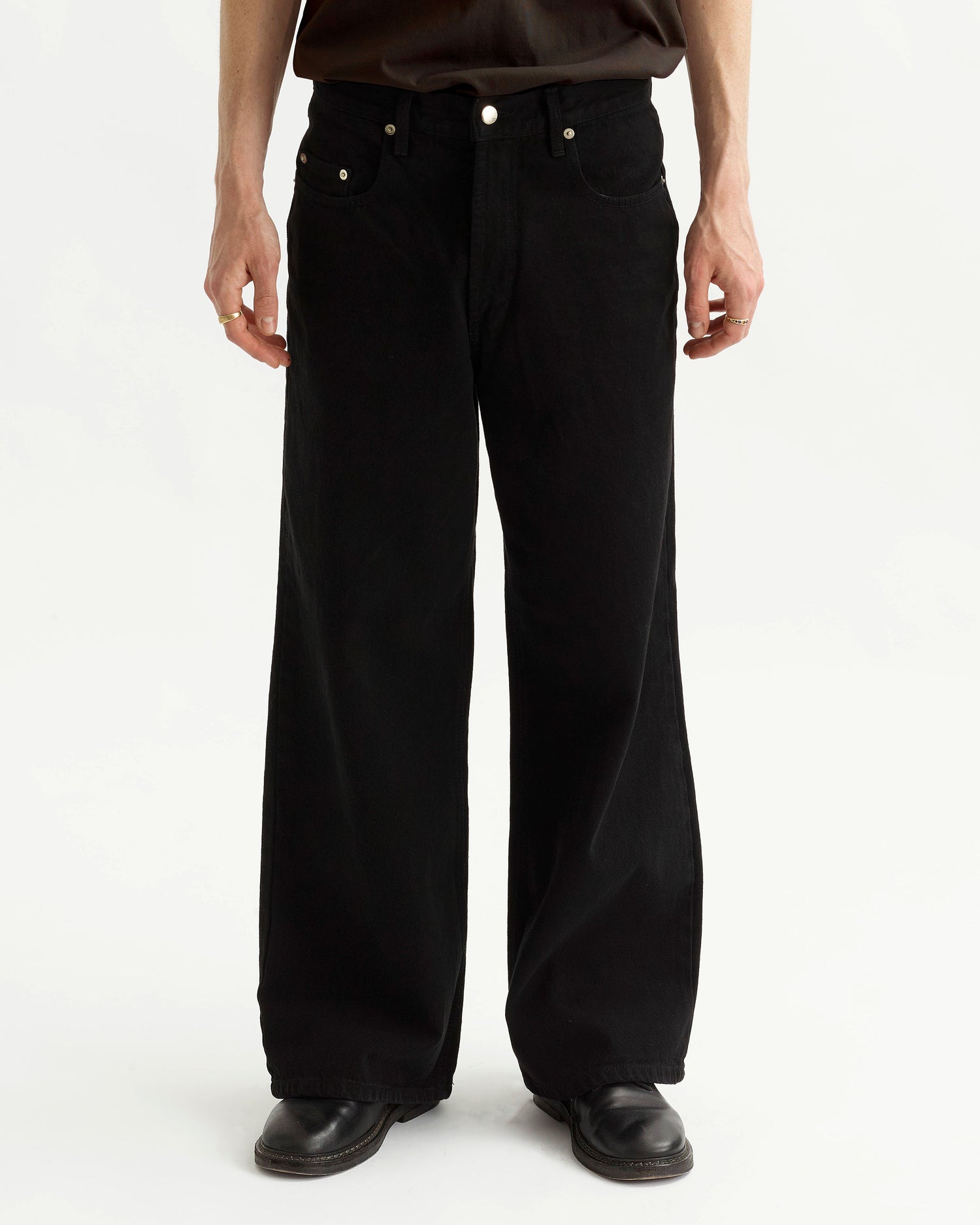 Loose Jeans - Overdyed Black