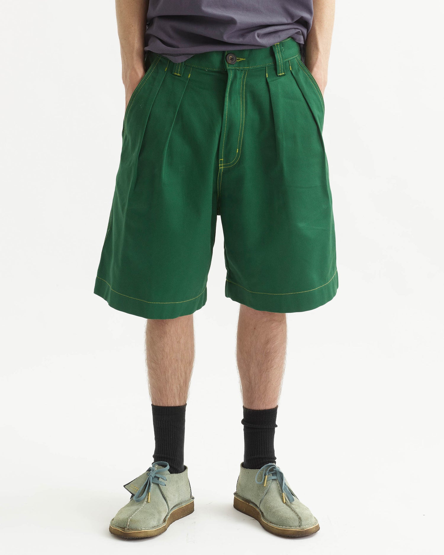 Pleated Oversized Shorts - Green