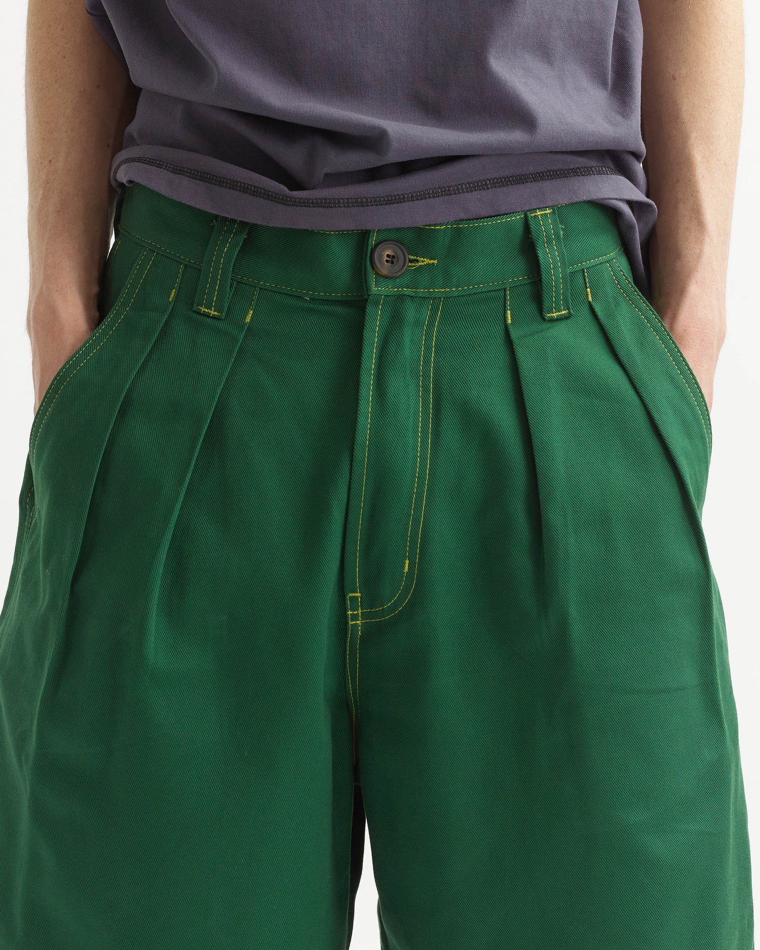 Pleated Oversized Shorts - Green